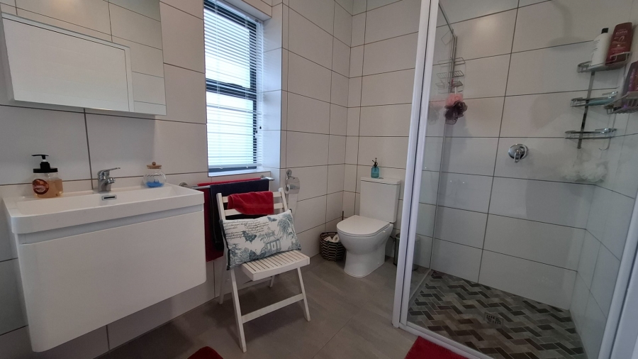 3 Bedroom Property for Sale in Witsand Western Cape